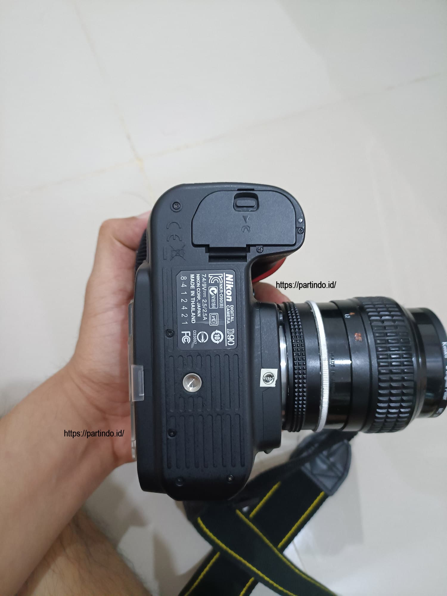 Nikon D90